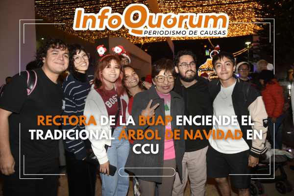 Rectora Lilia Cedillo enciende el tradicional Árbol de Navidad en CCU