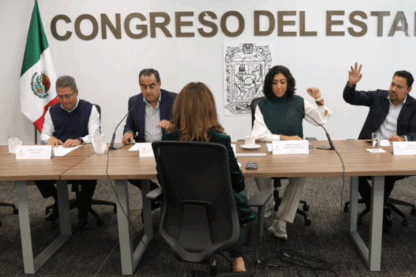 Congreso analiza en Comisión la Comunicación de la Ciencia Política