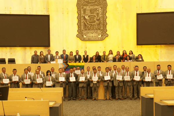 Congreso reconoce a la Banda Sinfónica Municipal de Texmelucan