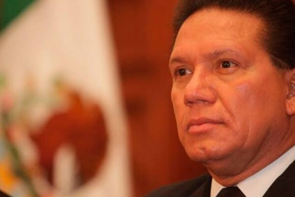 Gobierno falla en intento de subastar parcelas de exfuncionario marinista
