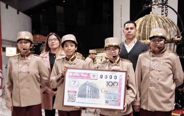 Lotería Nacional celebra 100 años del Banco de México con sorteo especial